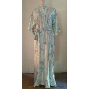 Vintage Lorraine Robe Womens sz Small Silky Made in USA Butterflies